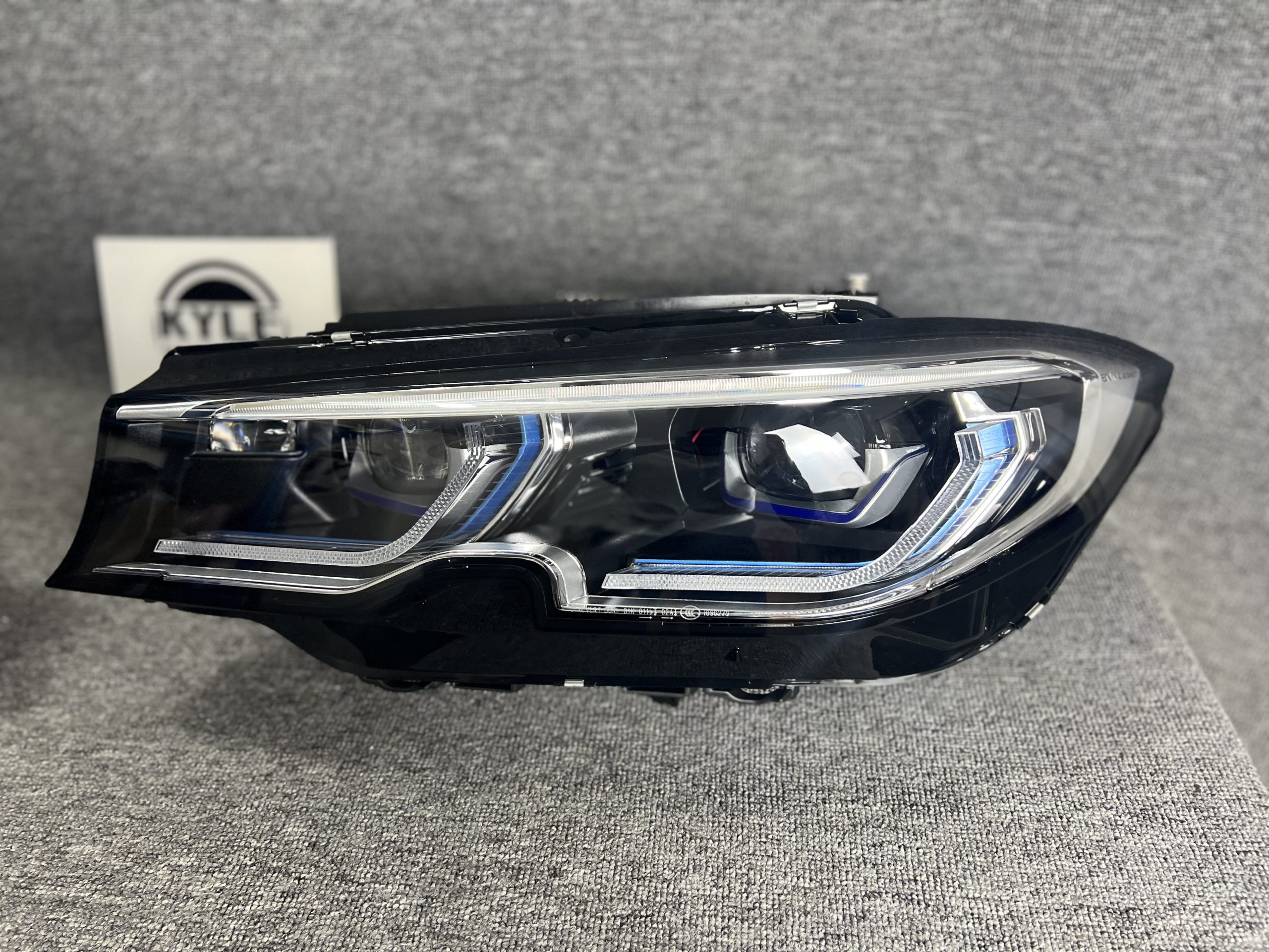 Premium Headlight 76
