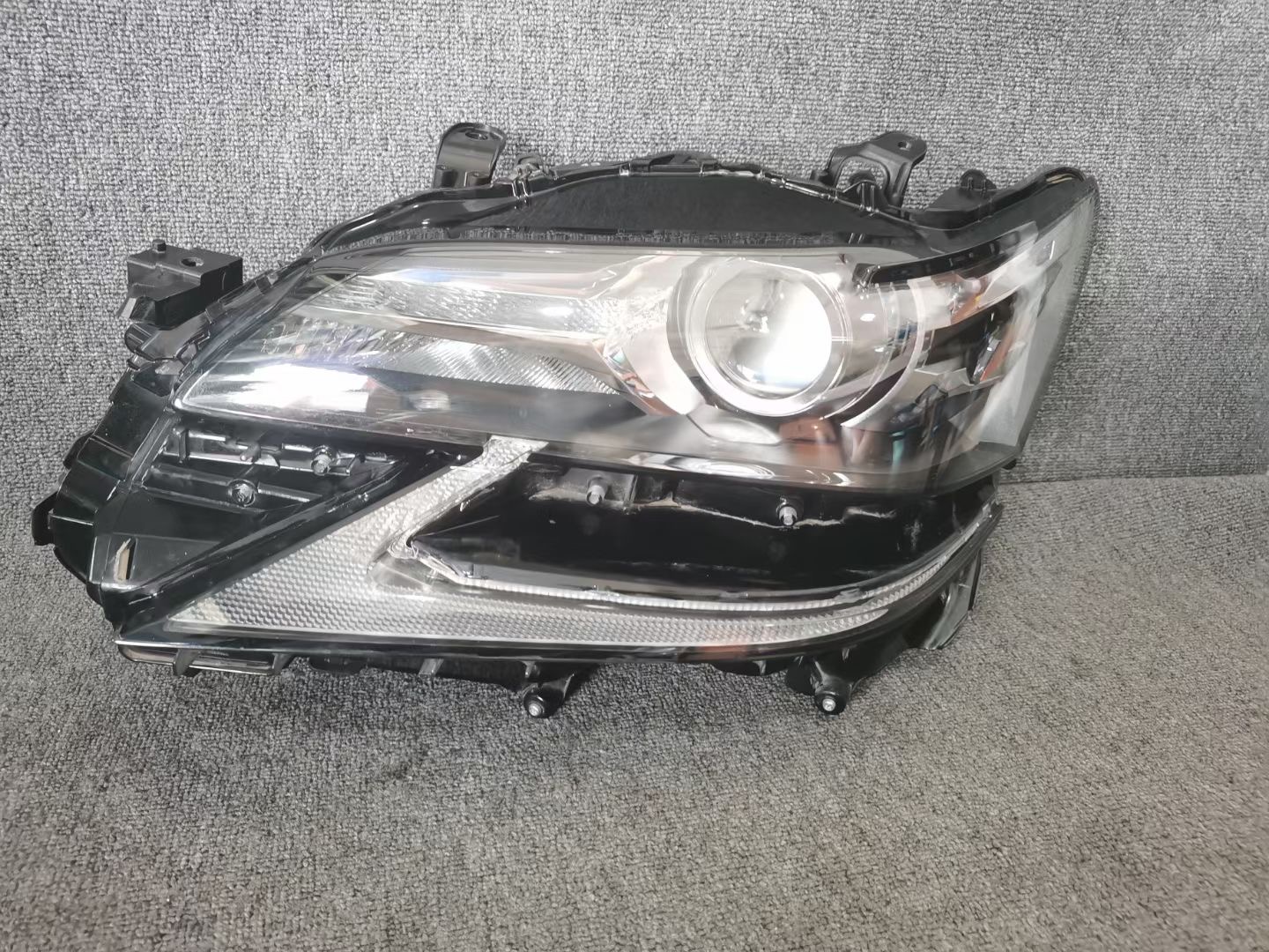 Premium Headlight 27