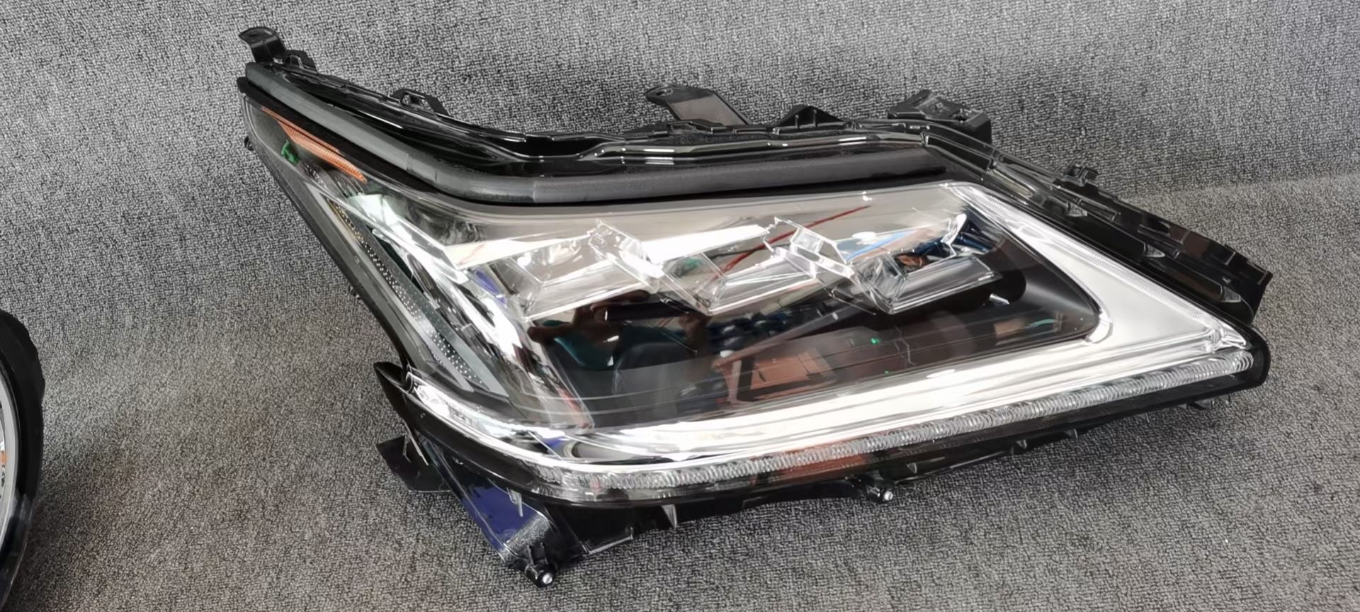 Premium Headlight 30