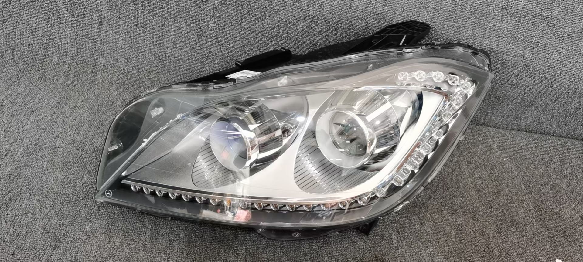 Premium Headlight 31