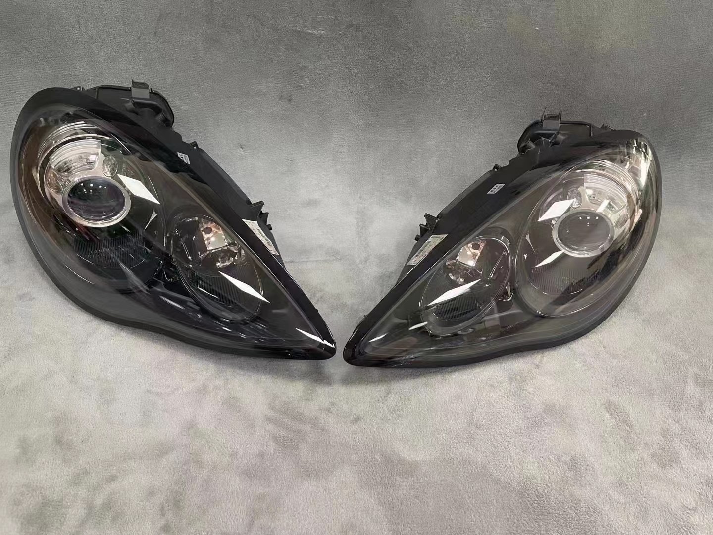 Premium Headlight 20
