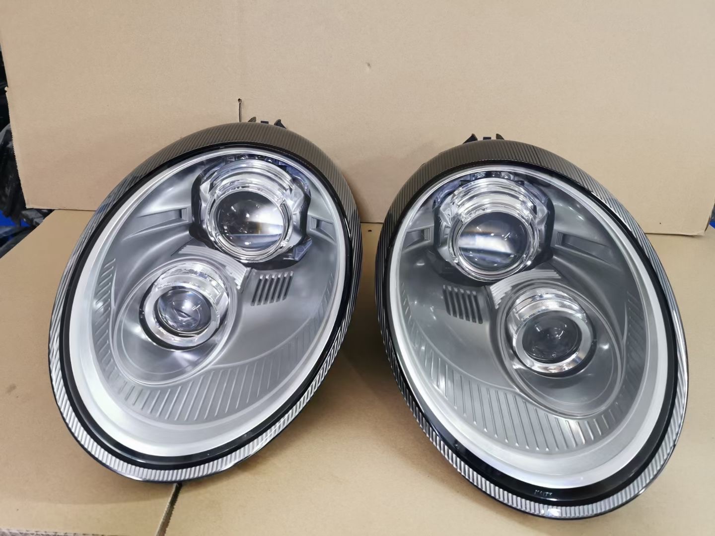 Premium Headlight 52