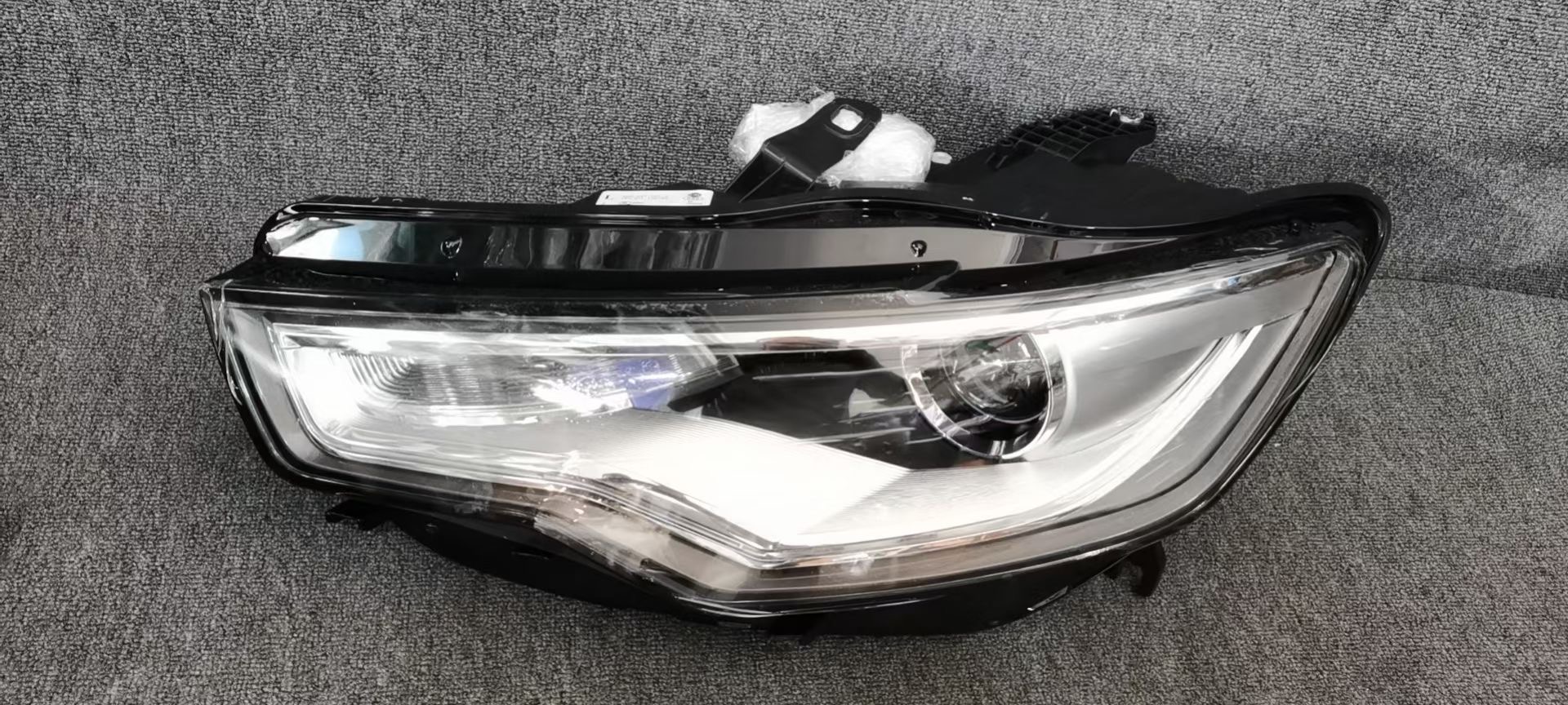 Premium Headlight 35