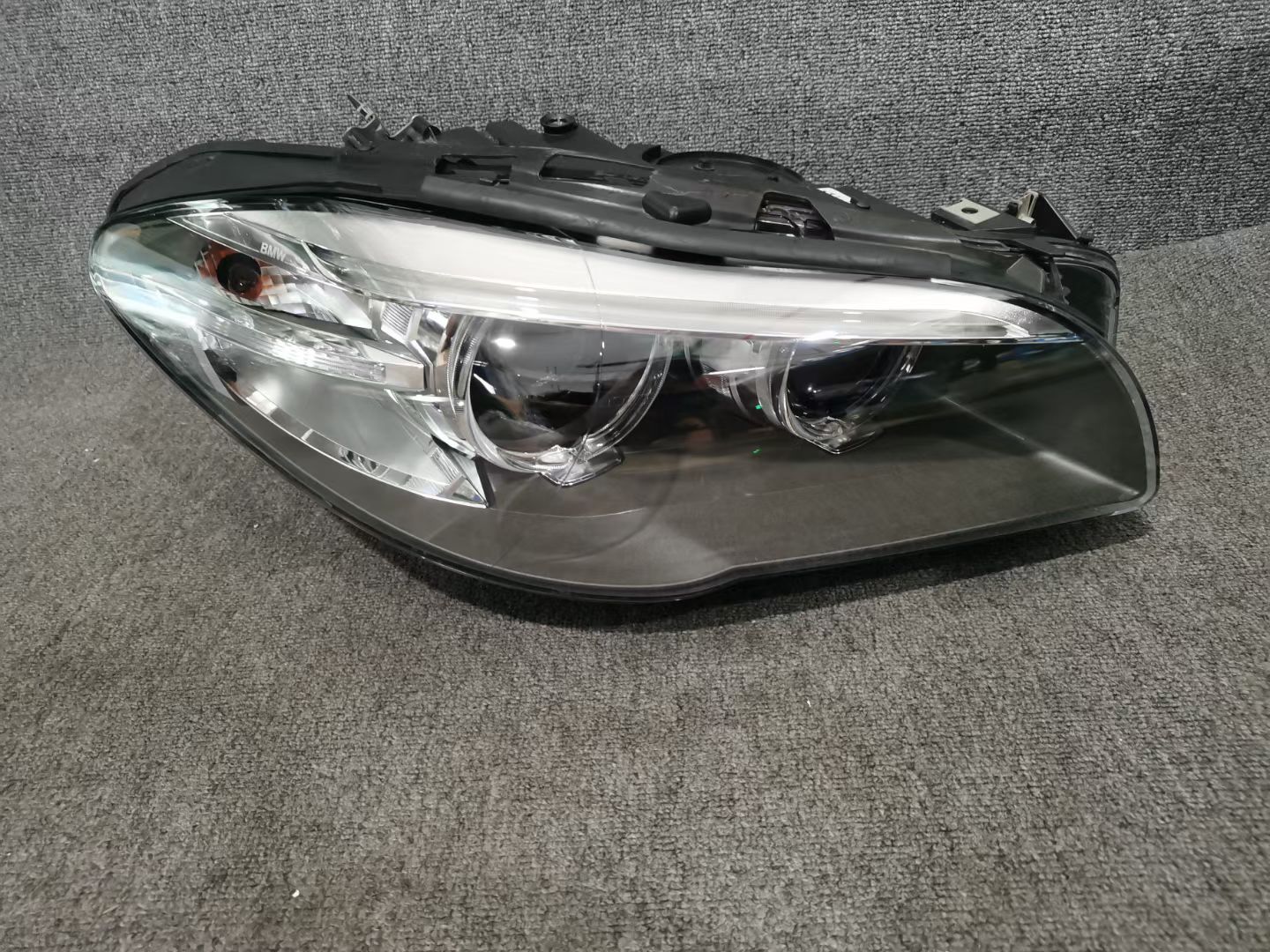 Premium Headlight 39