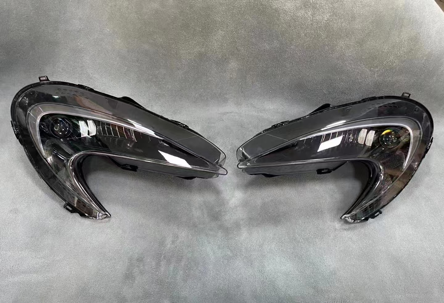 Premium Headlight 54